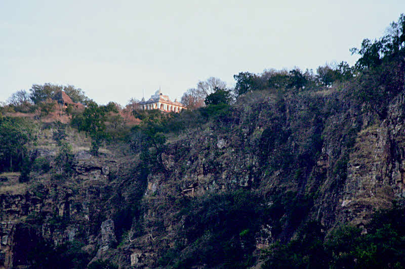 Bandhavgarh cliff temple